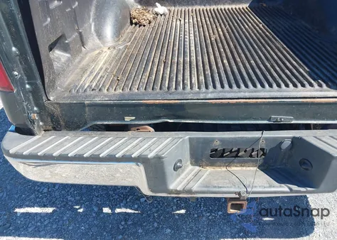 2004 Ford F-150 Lariat/Xlt from USA, damaged, VIN 1FTPW12574KC86483